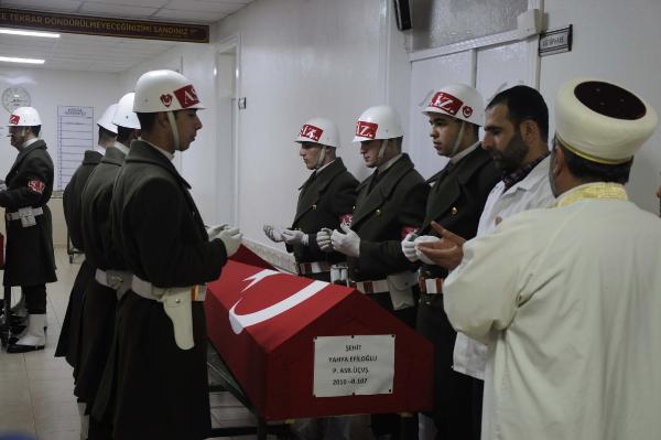 El Bab şehitleri memleketlerine uğurlandı