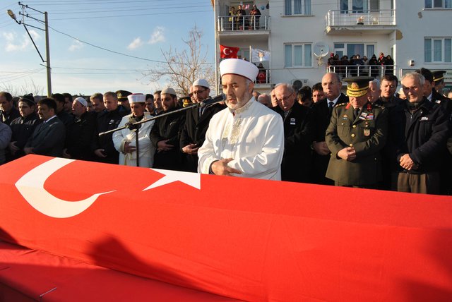 Şehit Piyade Astsubay İşcan son yolculuğuna uğurlandı