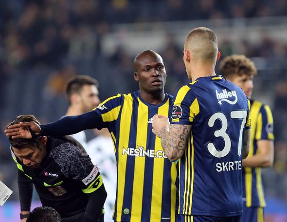 Fenerbahçede topun ağzındaki oyuncular