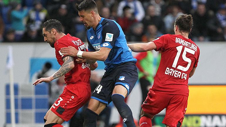 Tayfun Korkut, Bayer Leverkusen’de ilk yenilgiyi tattı