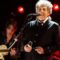 Bob Dylan Nobel ödülünü kabul etti