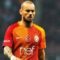 Sneijder yarı fiyatına satılıyor