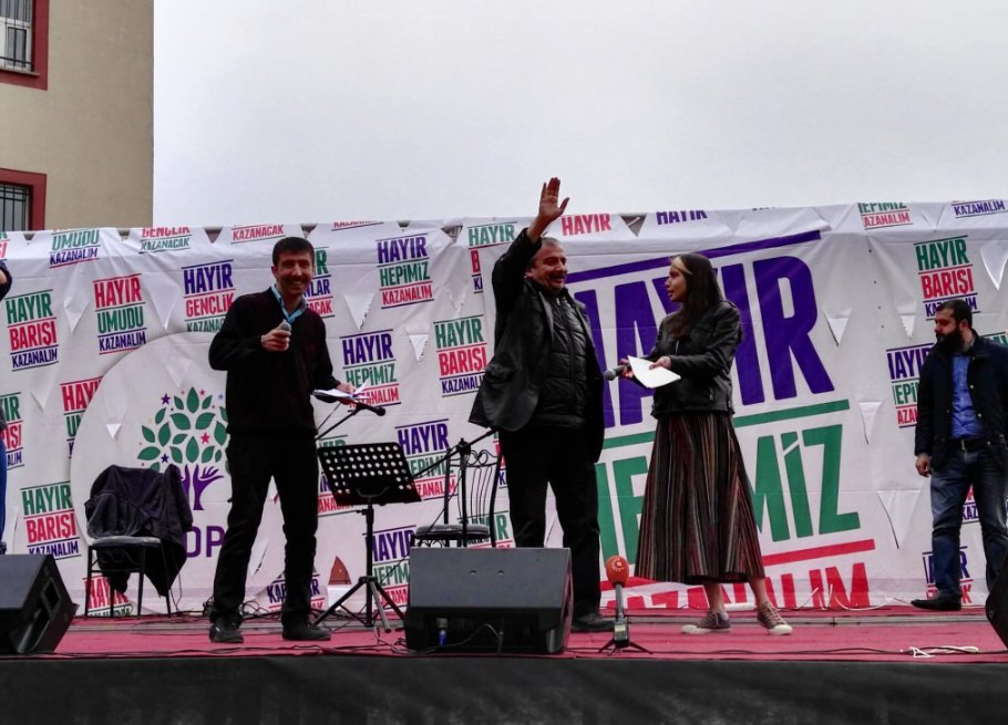 Sırrı Süreyya Önder'den iddialı referandum açıklaması